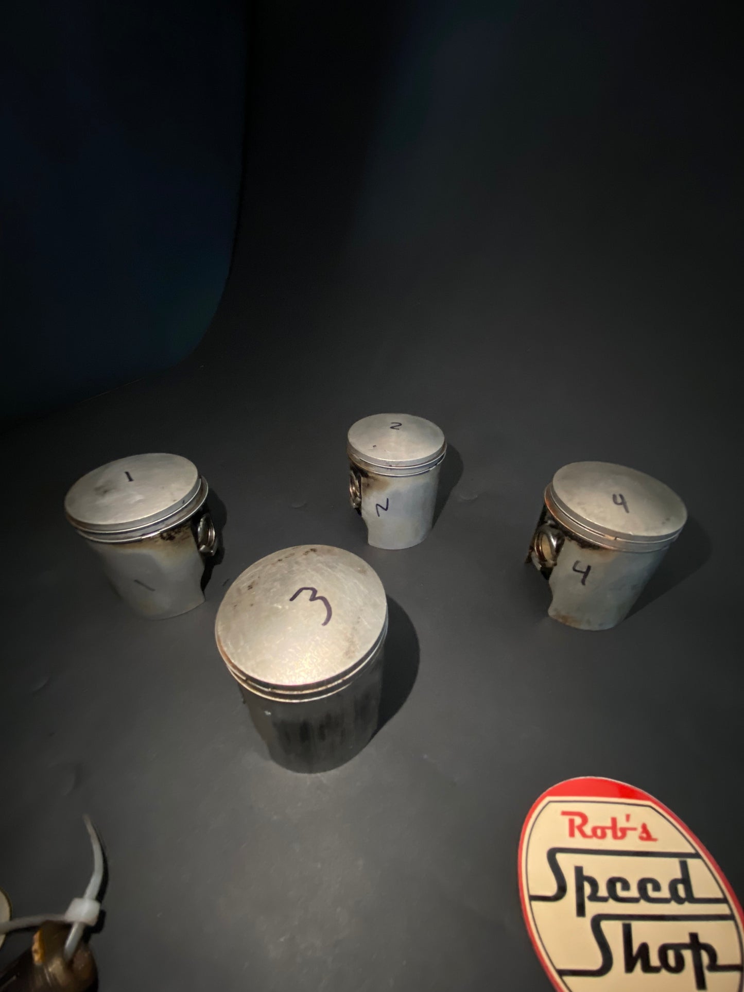 RG500 / RG400 engine carcass. No internal parts.