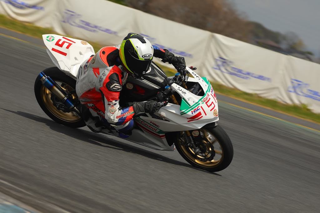 Motorcycle for circuit use.