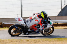 Motorcycle for circuit use.