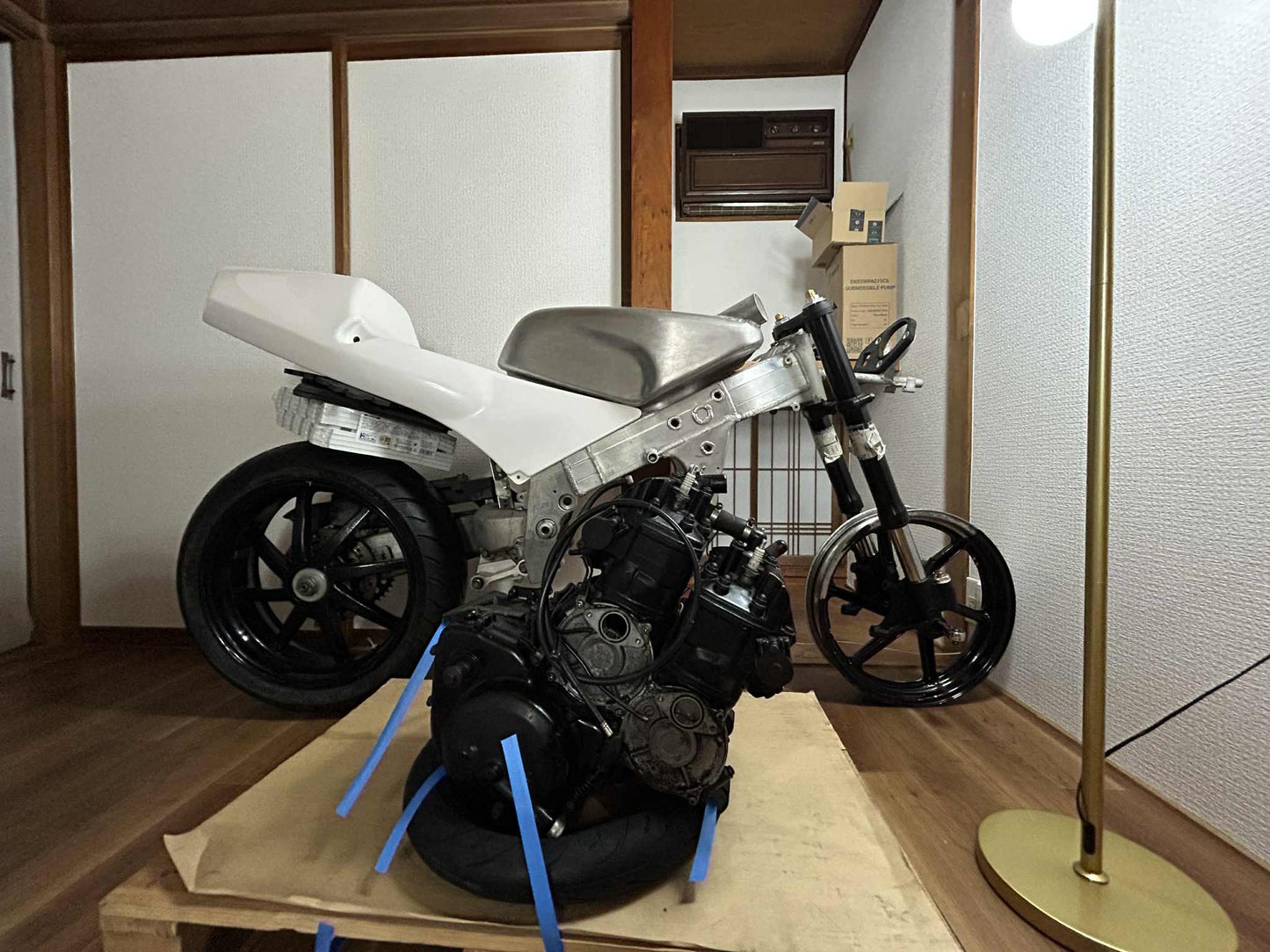 RG400 RG500 engine
