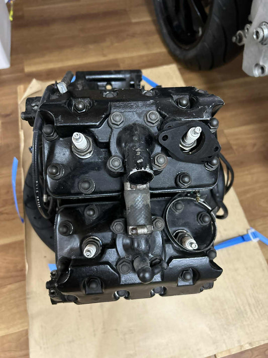 RG400 RG500 engine