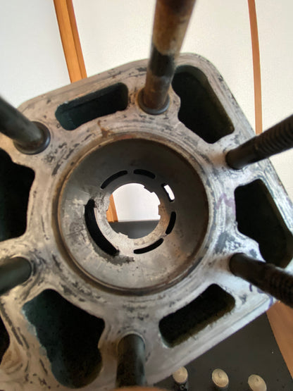 RG500 / RG400 engine carcass. No internal parts.