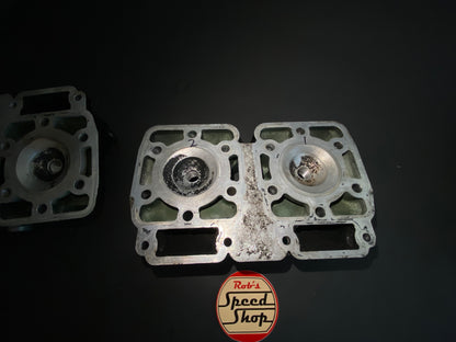 RG500 / RG400 engine carcass. No internal parts.