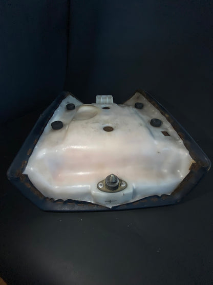 RG500 / RG400 seat